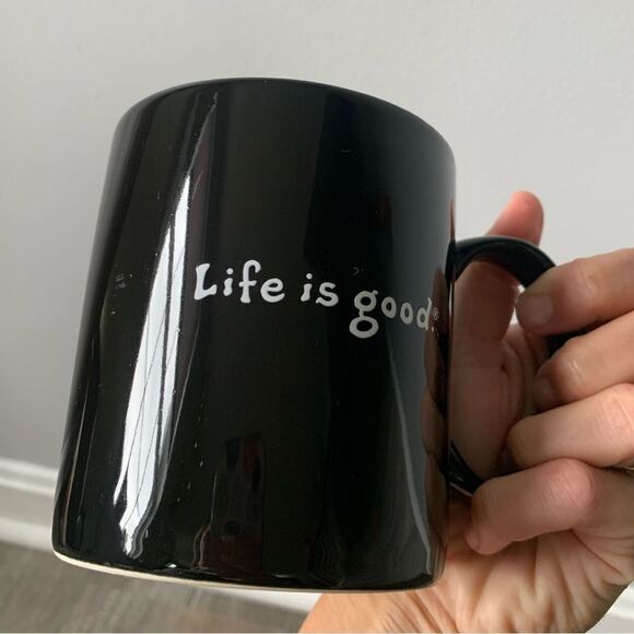 Peace Love Music Life Is Good Hippie Retro Black Red Coffee Mug - Picture 4 of 8